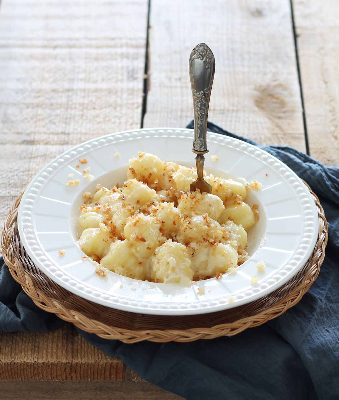 Gnocchi senza glutine con crema di pecorino e mollica croccante - La Cassata Celiaca