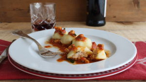 Raviolis de pommes de terre avec ragoût de poisson - La Cassata Celiaca