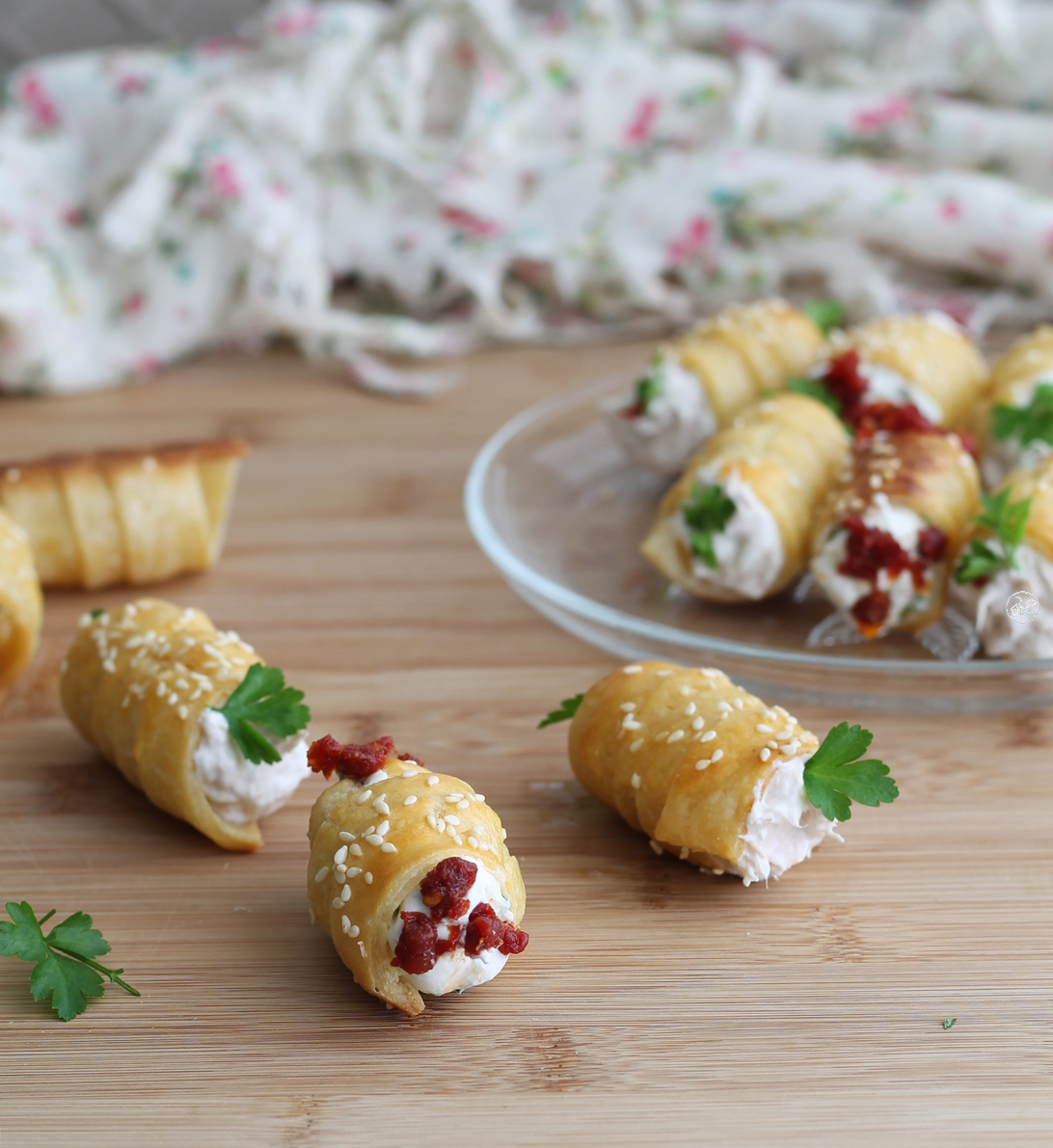 Cannoncini salati di pasta sfoglia senza glutine - La Cassata Celiaca