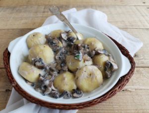 Raviolis de pommes de terre avec champignons sans gluten- La Cassata Celiaca Raviolis de pommes de terre avec champignons sans gluten- La Cassata Celiaca