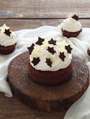 Cake au chocolat et sa namelaka au caramel - La Cassata Celiaca