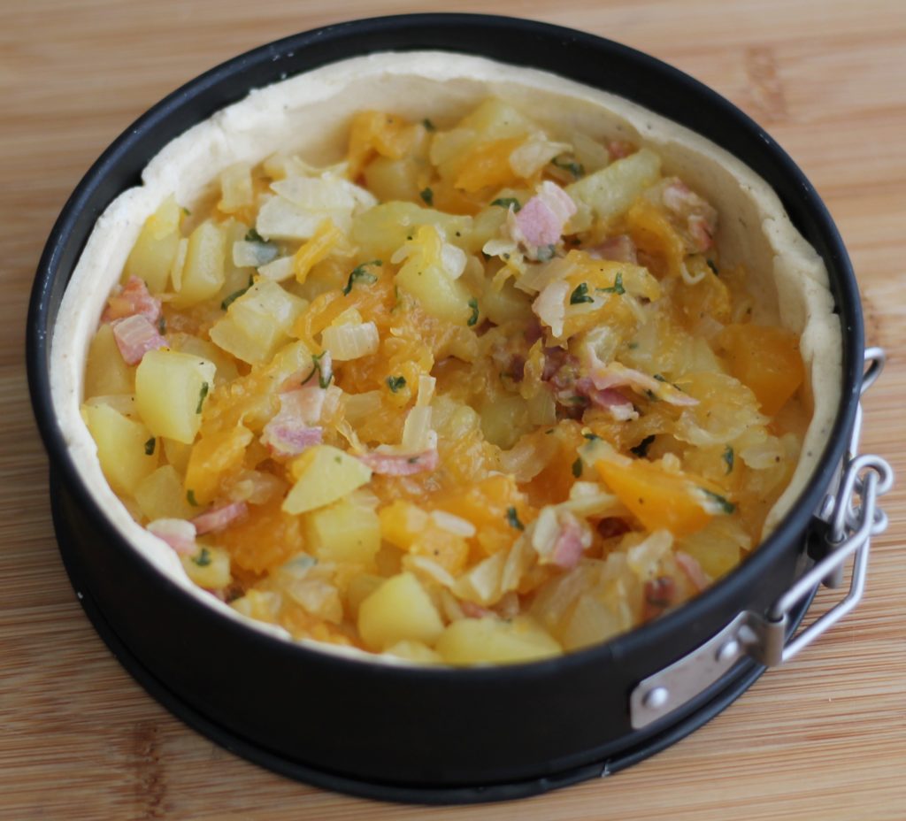 Tarte salée sans gluten avec potiron et pommes de terre - La Cassata Celiaca