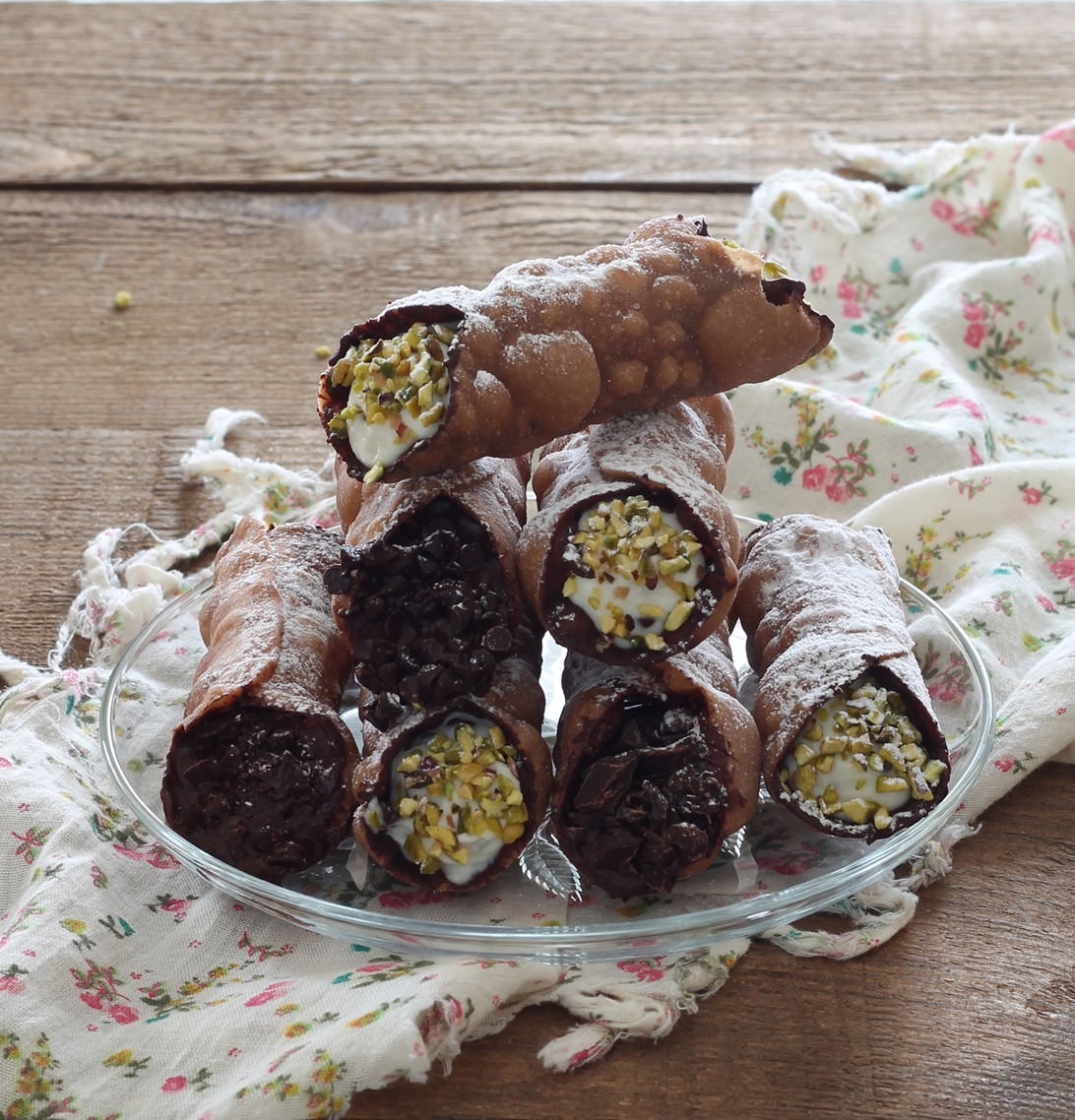 Cannoli siciliens sans gluten en vidéo - La Cassata Celiaca