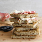 Focaccia senza glutine al rosmarino - La Cassata Celiaca