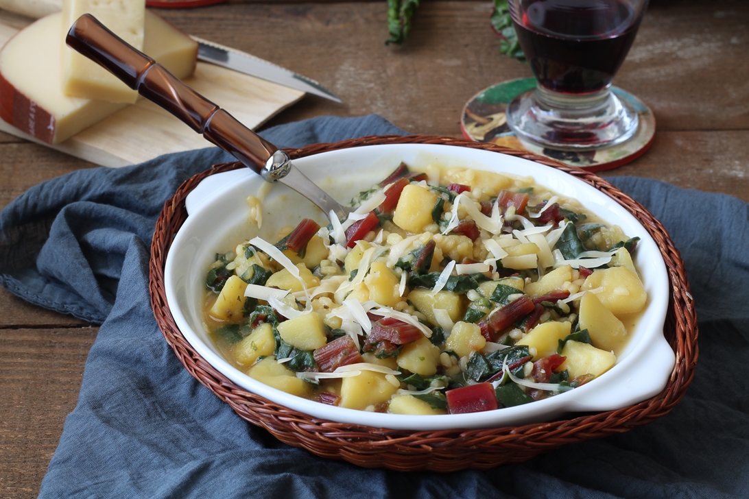 Minestra di riso, patate e bietole rosse -La Cassata Celiaca