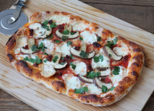Pizza senza glutine con nduja e funghi, il video - La Cassata Celiaca