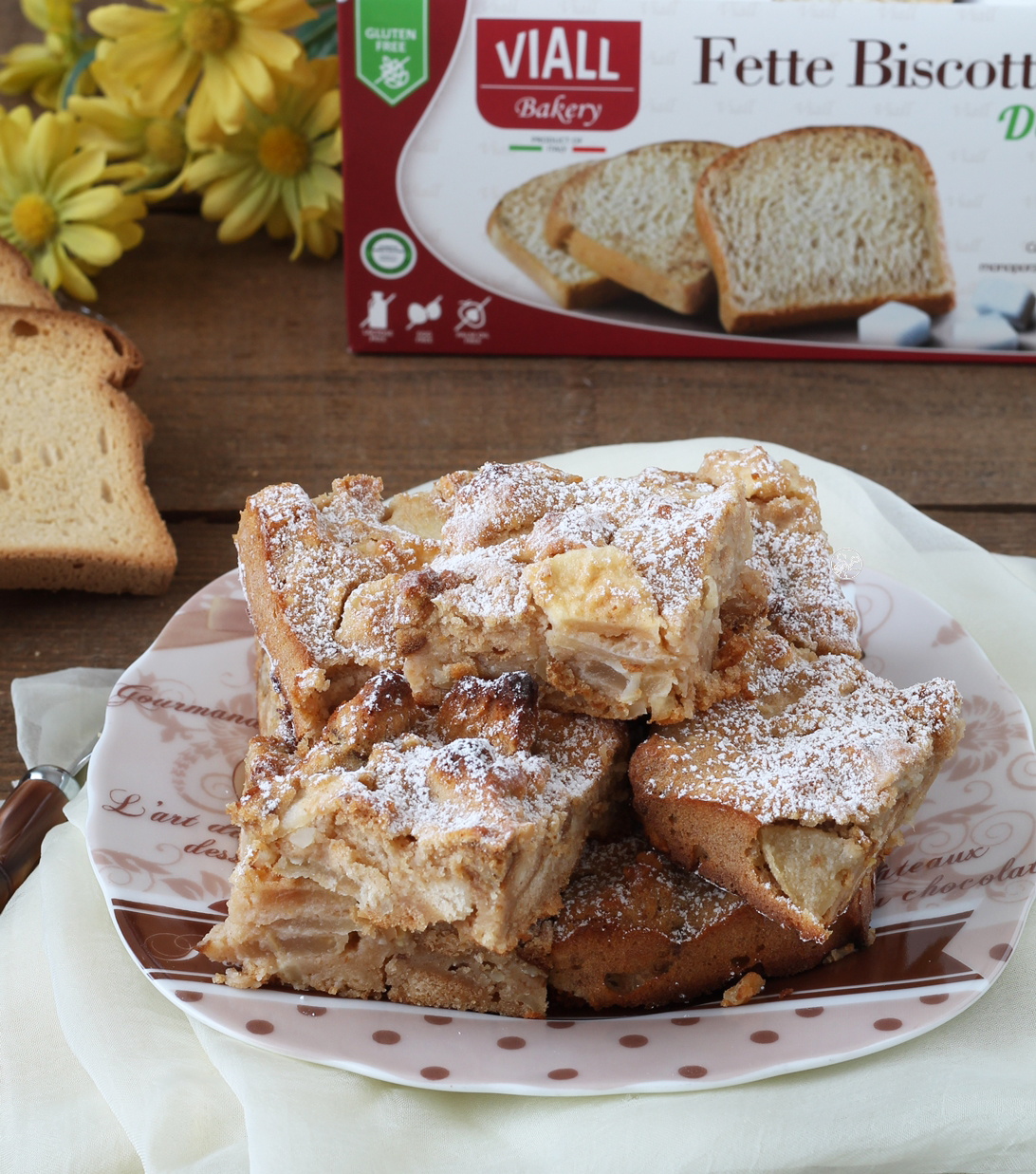 Torta senza glutine di mele e fette biscottate - La Cassata Celiaca Torta senza glutine alle mele - La Cassata Celiaca