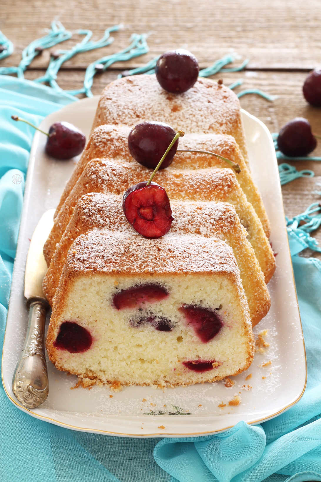 Cake sans gluten avec cerises et yaourt - La Cassata Celiaca