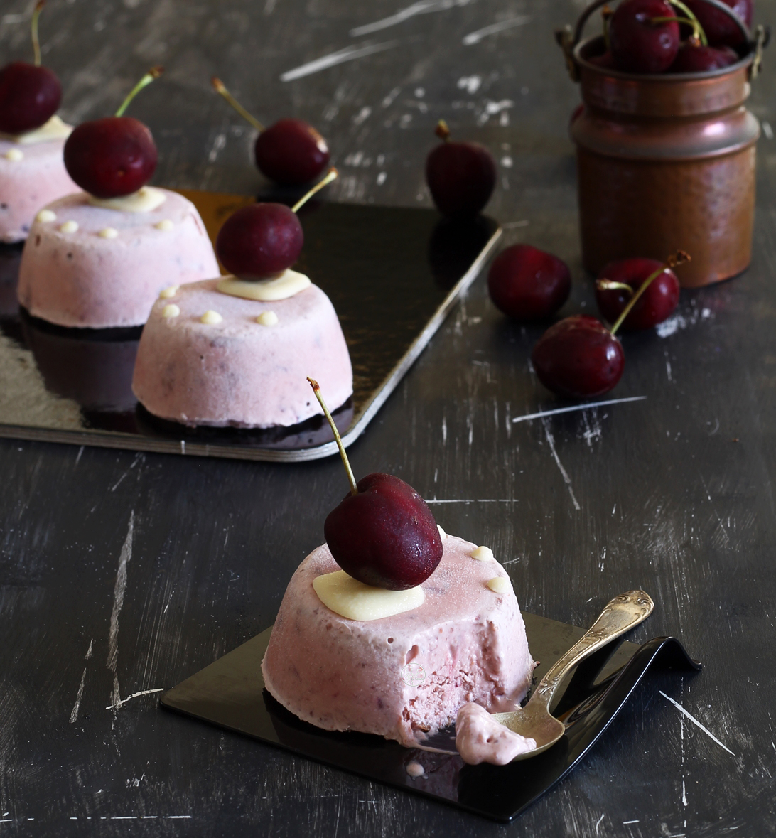 Semifreddo alle ciliegie senza glutine - La Cassata Celiaca