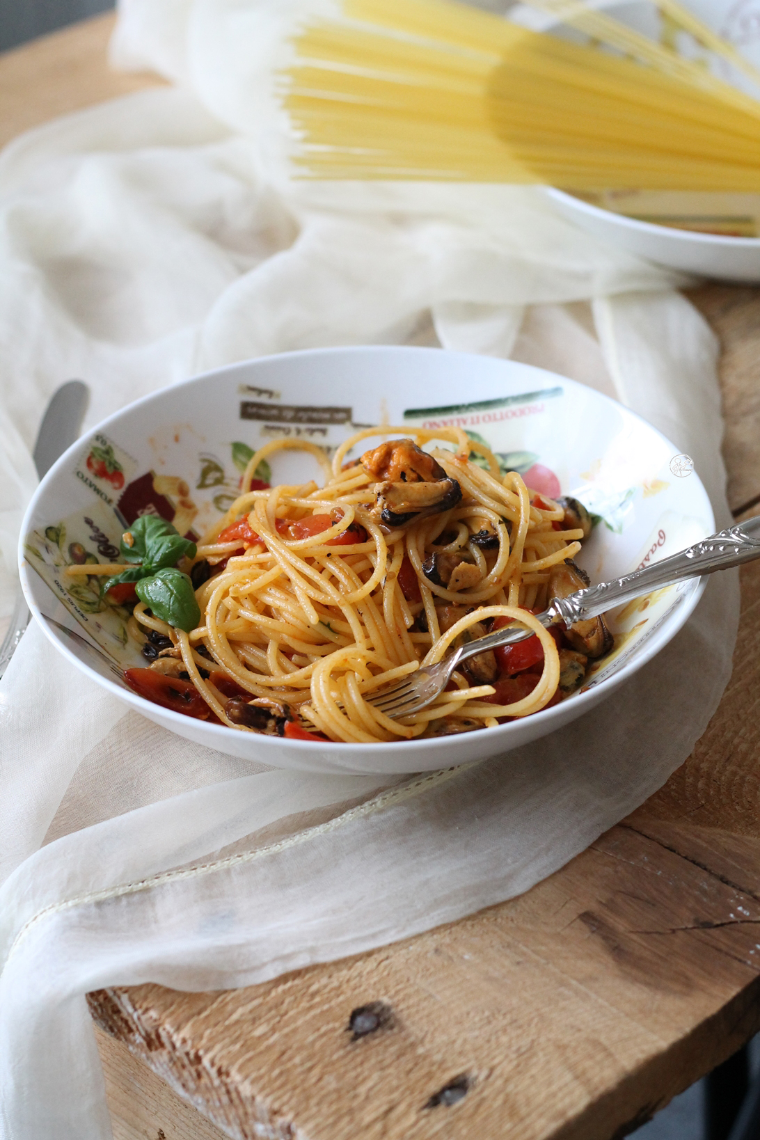 Spaghetti avec moules et tomates - La Cassata Celiaca