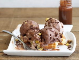 Gaufre sucrée avec glace sans gluten - La Cassata Celiaca 