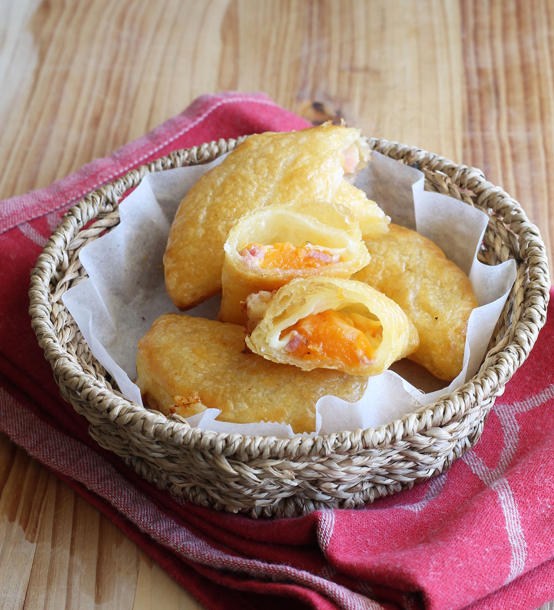 Calzoni di pasta sfoglia senza glutine con zucca e pancetta - La Cassata Celiaca