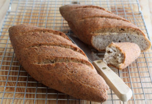 Pane rustico ai ceci neri senza glutine e senza mix commerciali - La Cassata Celiaca