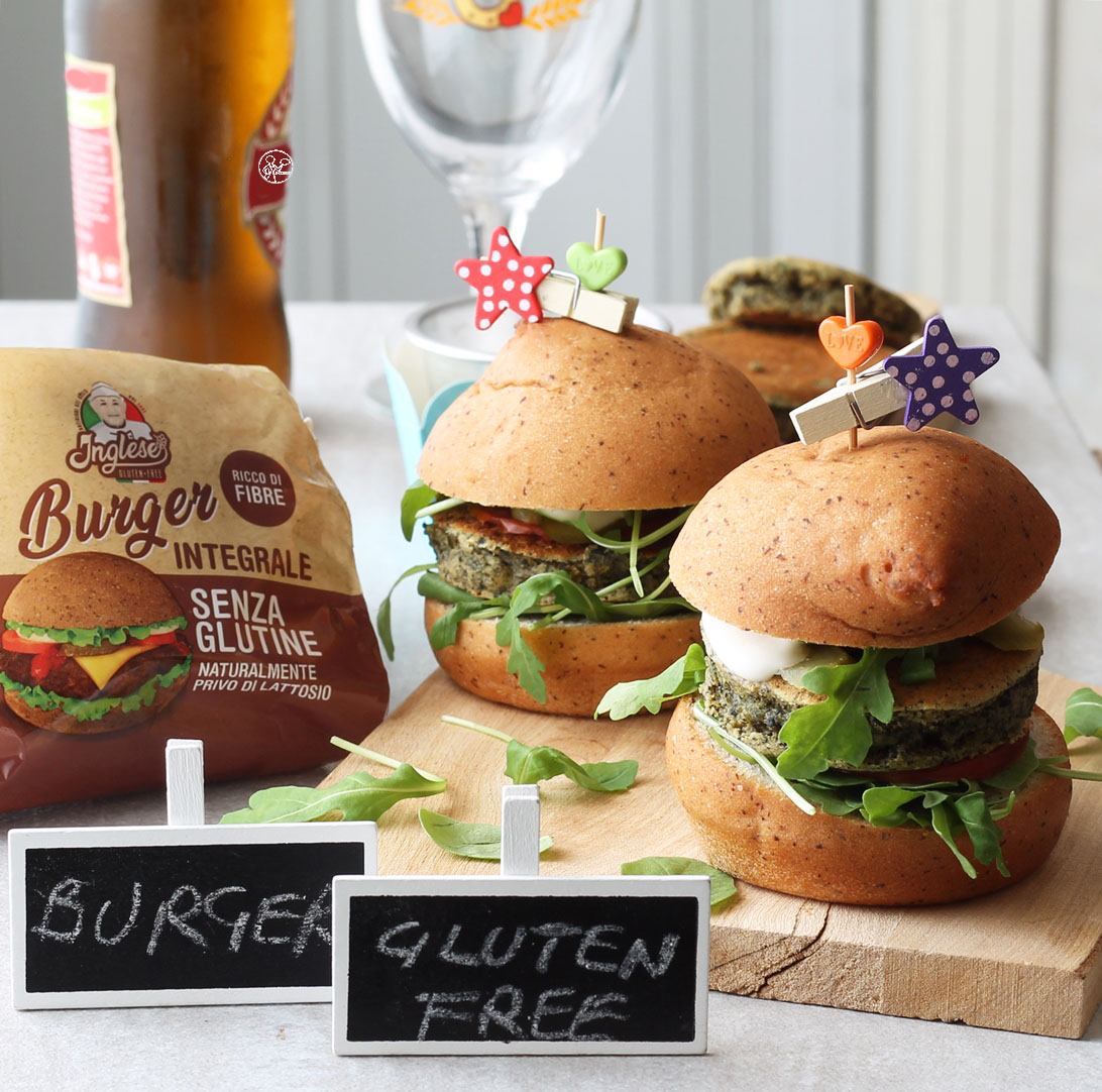 Burger sans gluten aux pois chiches noirs et fausse mayonnaise - La Cassata Celiaca