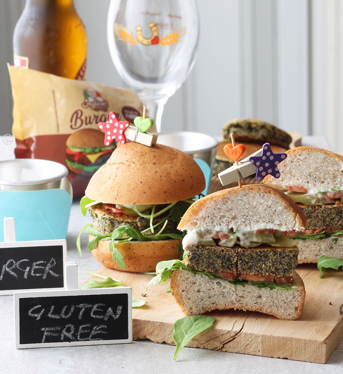 Burger senza glutine ai ceci neri e finta maionese - La Cassata Celiaca Burger senza glutine ai ceci neri e finta maionese - La Cassata Celiaca