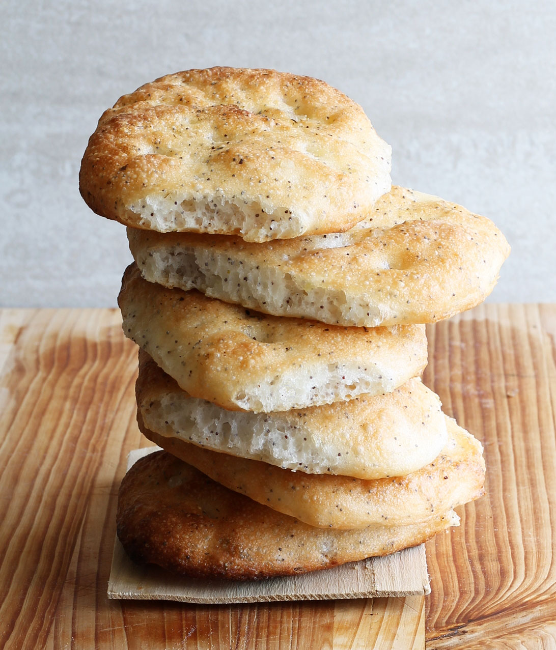 Mini focaccia sans gluten au kefir et aux grains de pavot - La Cassata Celiaca