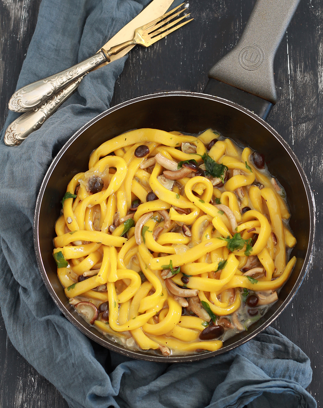 Pâtes troccoli au curcuma sans gluten et sans œufs - La Cassata Celiaca Pâtes troccoli au curcuma sans gluten et sans œufs - La Cassata Celiaca