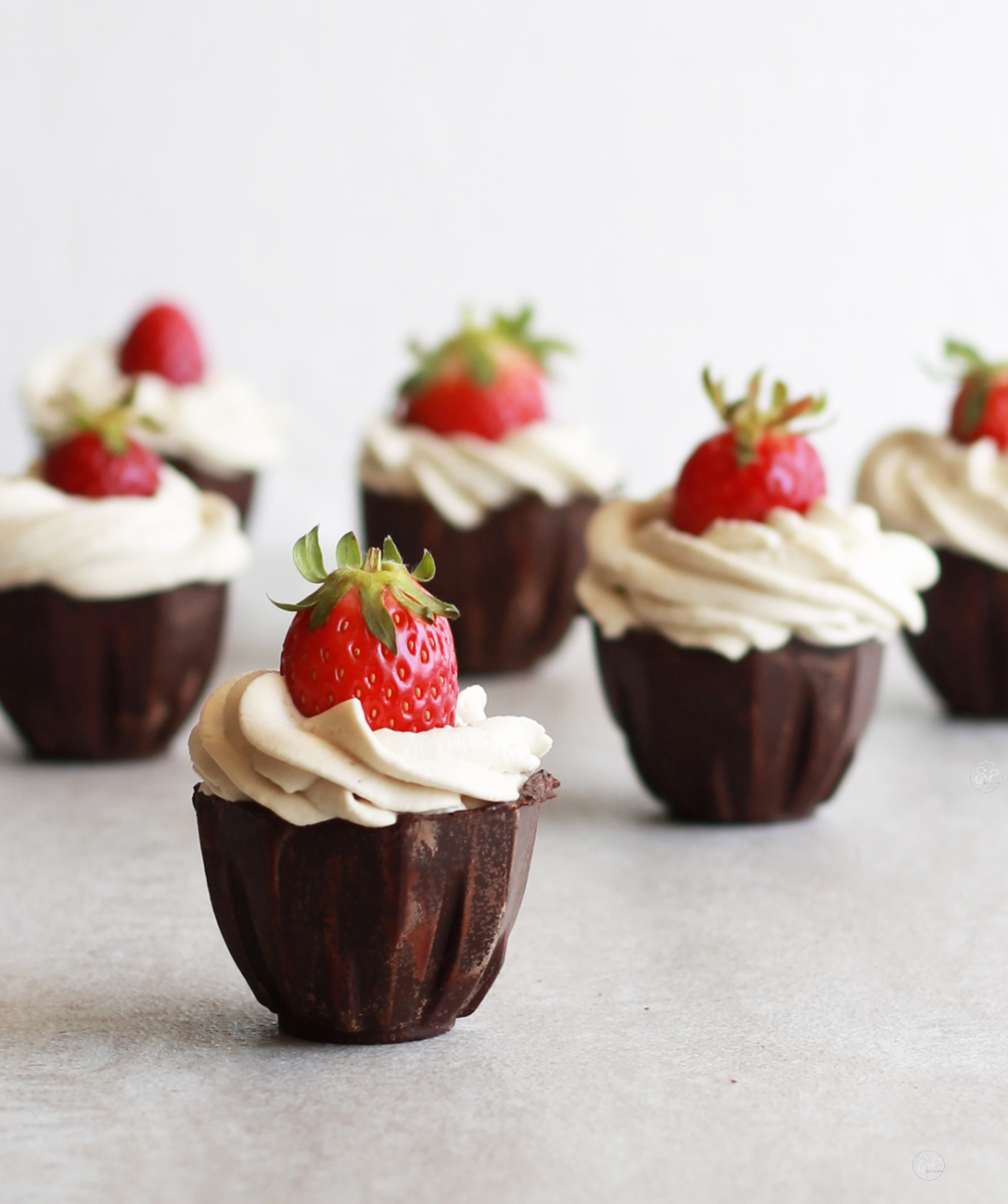 Cestini di cioccolato con crema al mascarpone senza glutine - La Cassata Celiaca