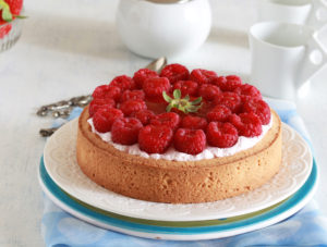 Crostata frangipane e lamponi senza glutine - La Cassata Celiaca