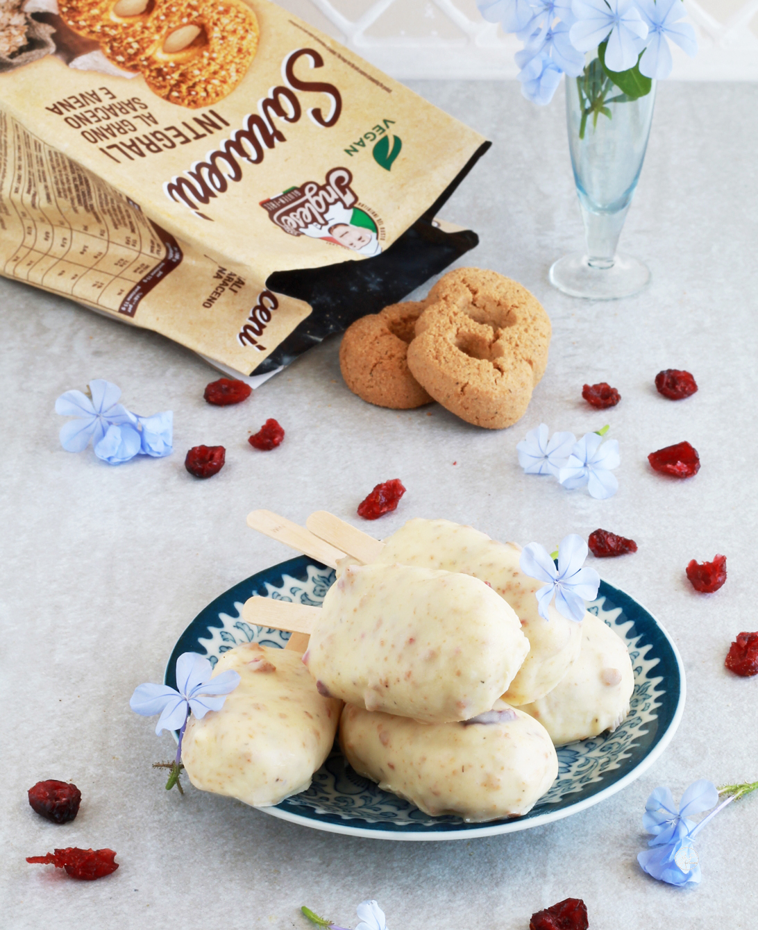 Gelato ai biscotti senza glutine - La Cassata Celiaca Gelato ai biscotti senza glutine - La Cassata Celiaca
