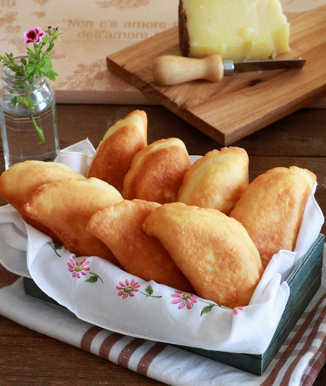 Panzerotti di patate al formaggio senza glutine - La Cassata Celiaca