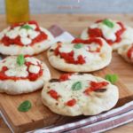 Mini pizza apéritif sans gluten, sans levure boulangère et sans four - La Cassata Celiaca
