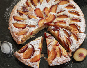 Crostata con le susine senza glutine - La Cassata Celiaca