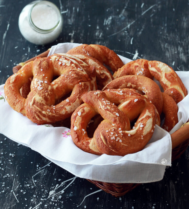 Bretzels alsaciens sans gluten en vidéo - La Cassata Celiaca