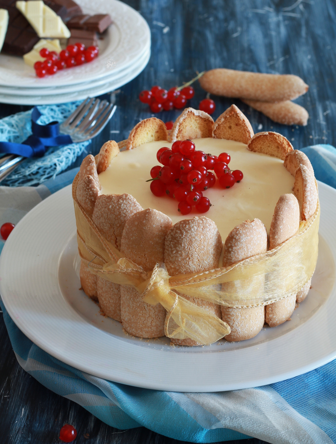 Charlotte senza glutine ai tre cioccolati - La Cassata Celiaca Charlotte senza glutine ai tre cioccolati - La Cassata Celiaca