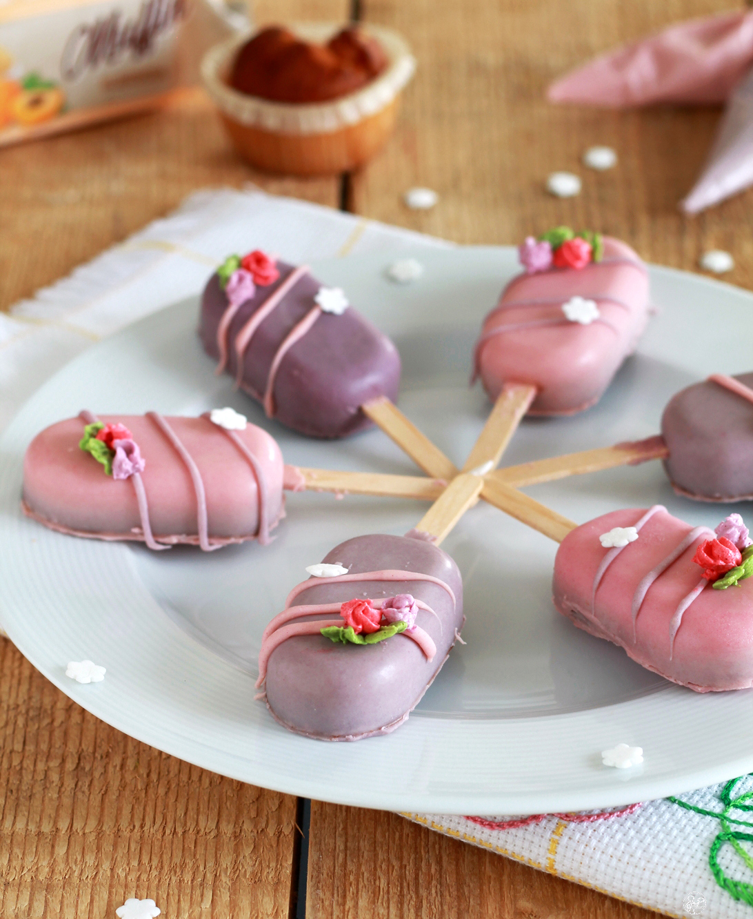 Cakesicles senza glutine - La Cassata Celiaca Cakesicles senza glutine - La Cassata Celiaca