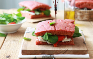 Focaccia rosa con lievito madre senza glutine - La Cassata Celiaca