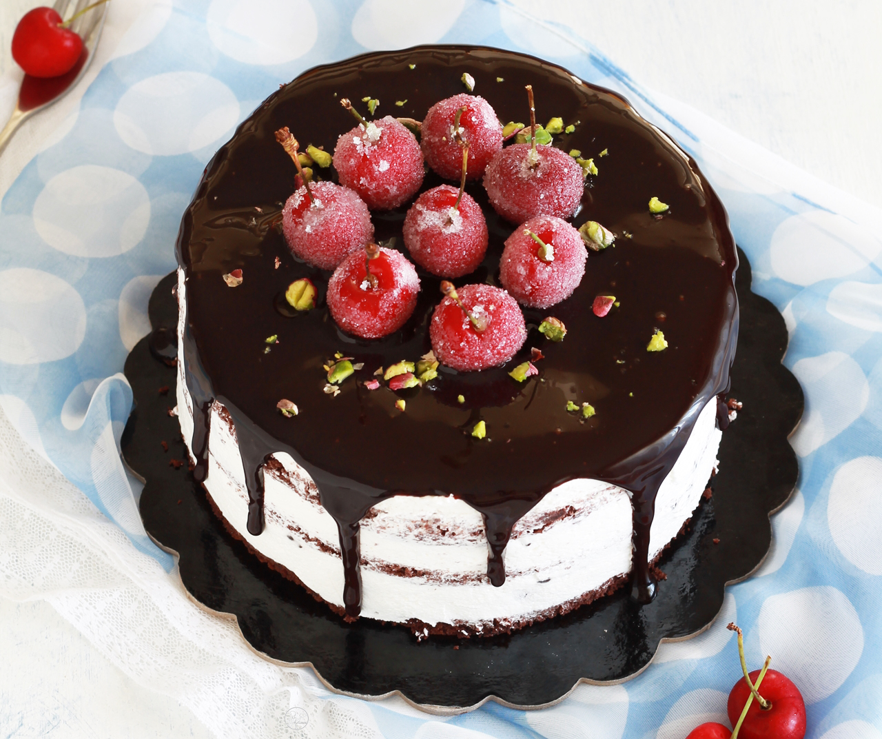 Gâteau Forêt noire aux cerises sans gluten - La Cassata Celiaca 