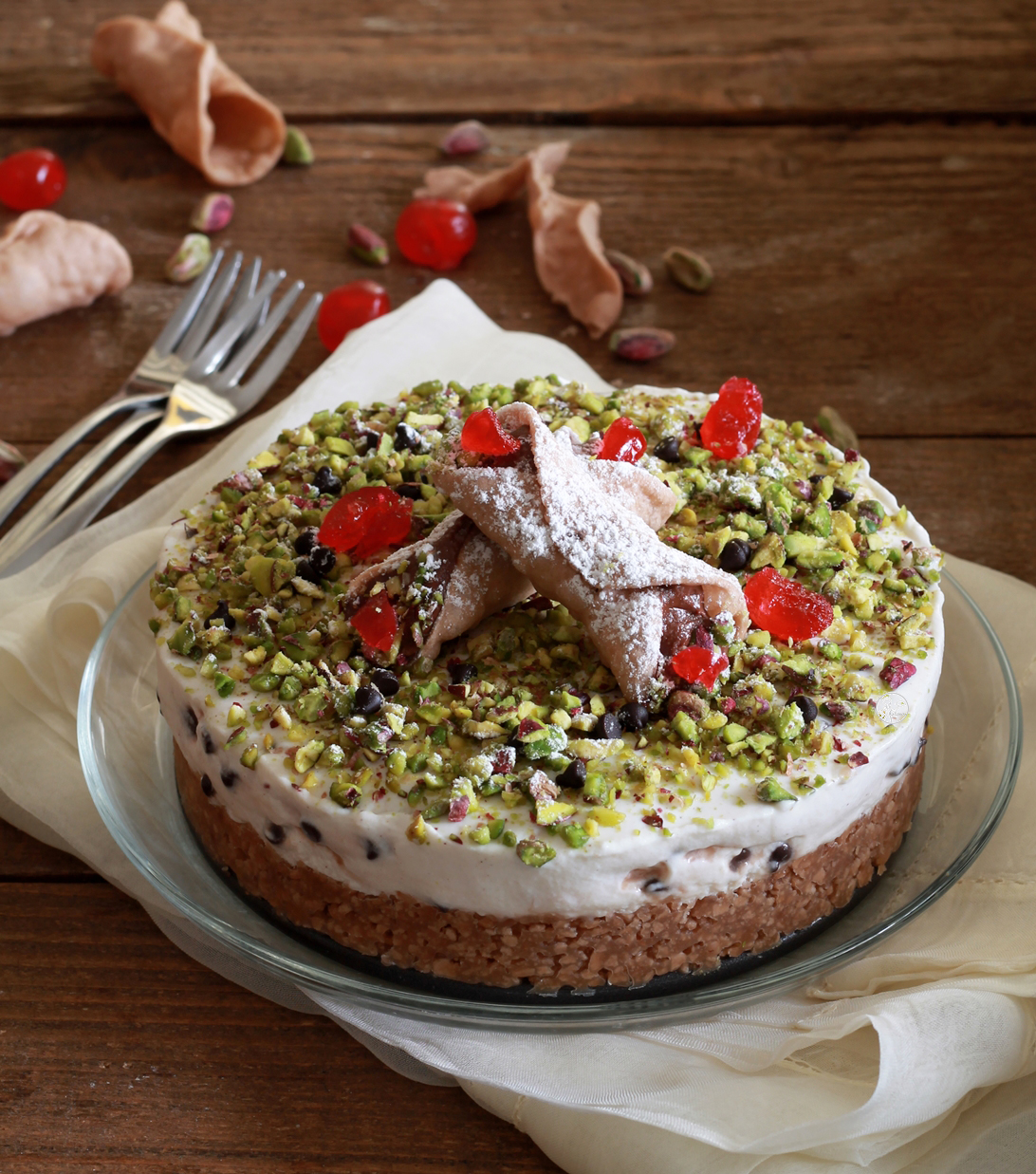Torta cannolo senza glutine - La Cassata Celiaca Torta cannolo senza glutine - La Cassata Celiaca