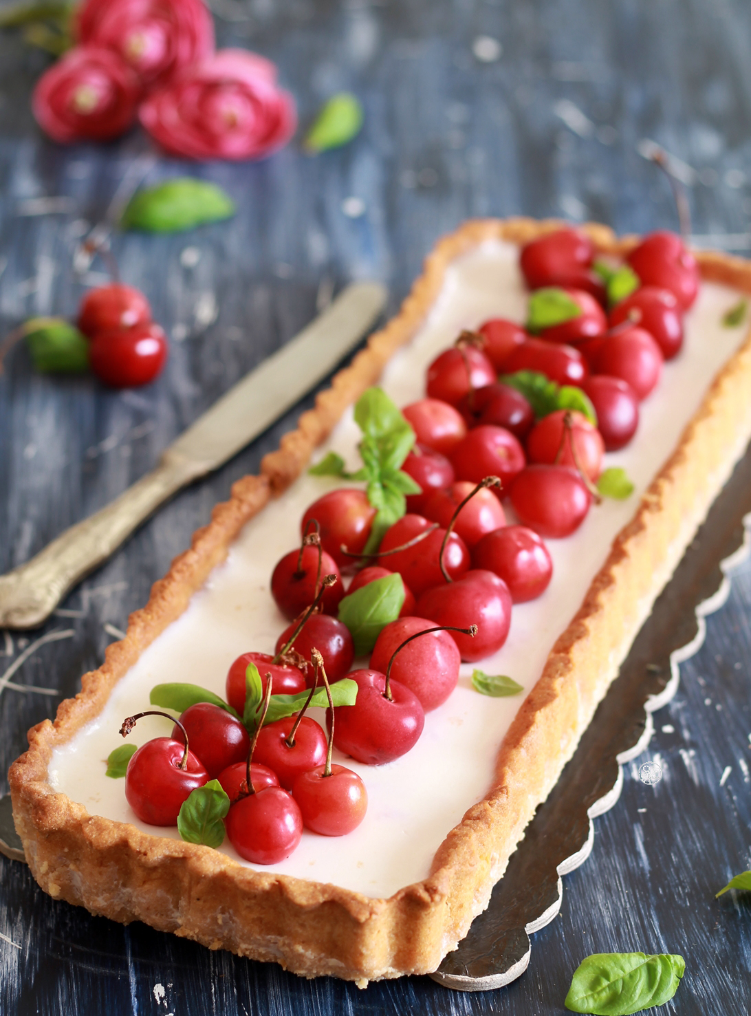 Crostata con ciliegie e panna cotta senza glutine - La Cassata Celiaca