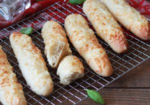 Bâtonnets de pains au fromage sans gluten - La Cassata Celiaca