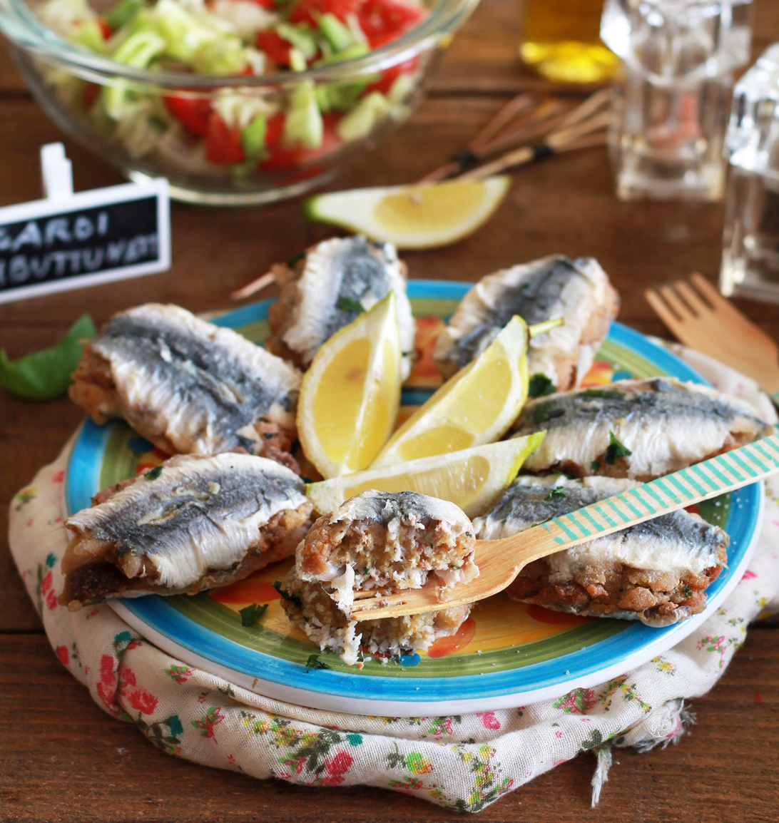 Sarde ripiene o sardi mbuttunati senza glutine - La Cassata Celiaca Sarde ripiene o sardi mbuttunati senza glutine - La Cassata Celiaca