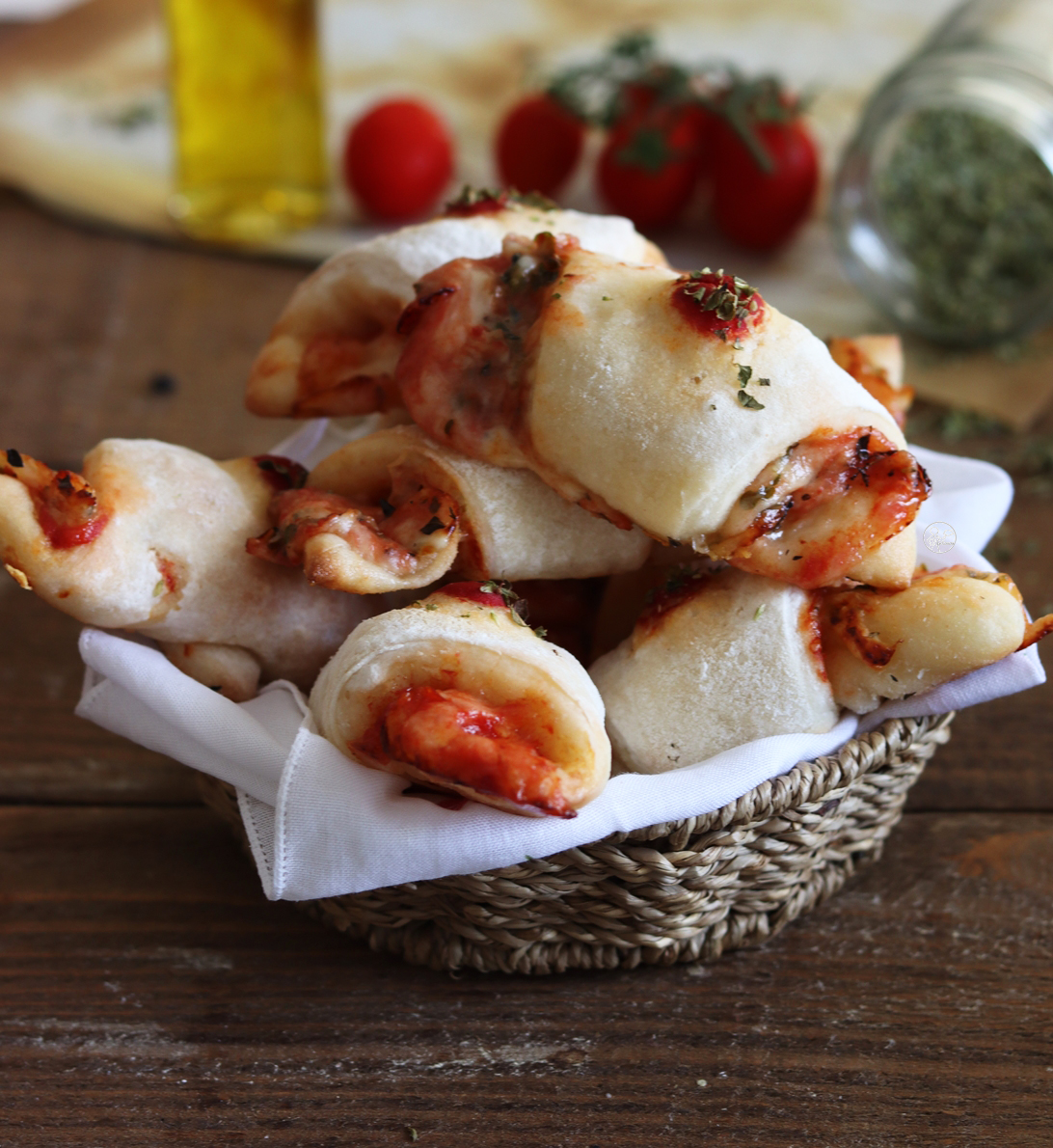 Croissant di pizza senza glutine - La Cassata Celiaca Croissant di pizza senza glutine - La Cassata Celiaca
