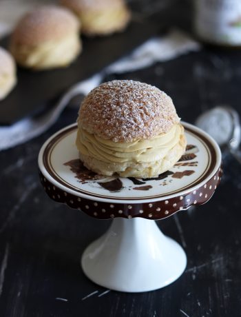 Choux craquelin à la pistache sans gluten - La Cassata Celiaca