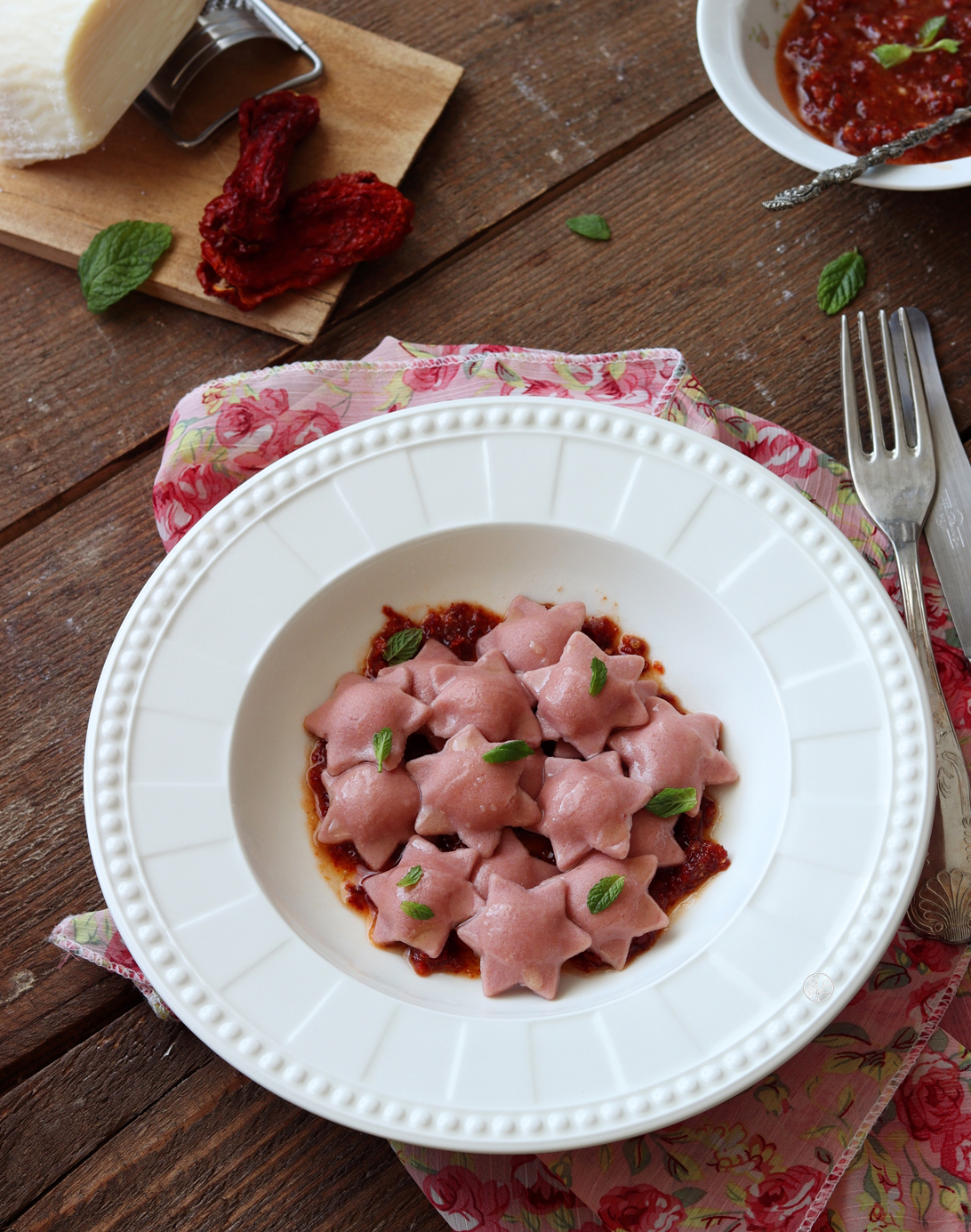 Stelline di pasta ripiena con Miscela Oro Pasta Fresca - La Cassata Celiaca Stelline di pasta ripiena con Miscela Oro Pasta Fresca - La Cassata Celiaca
