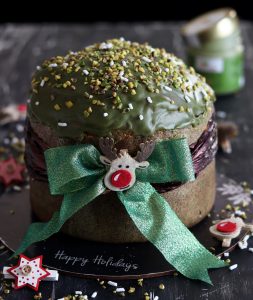 Panettone al pistacchio senza glutine con Miscela Oro Grandi Lievitati - La Cassata Celiaca