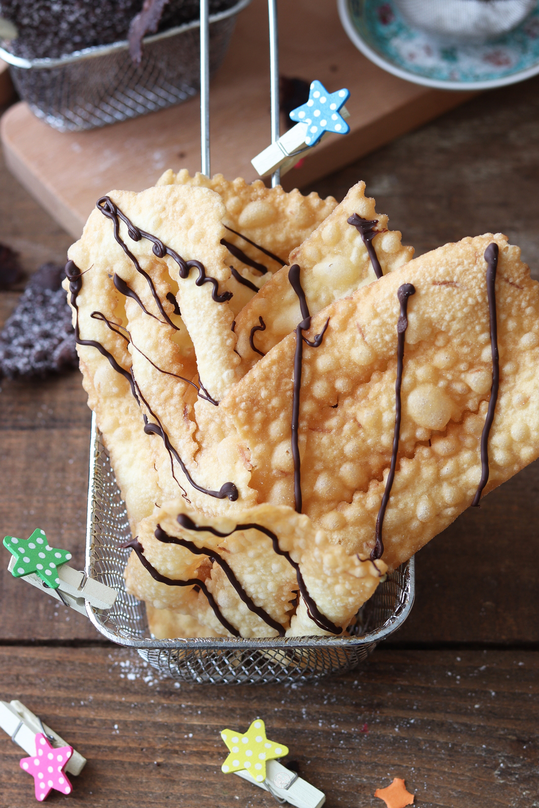 Chiacchiere senza glutine con Miscela Oro Fritti - La Cassata Celiaca Chiacchiere senza glutine con Miscela Oro Fritti - La Cassata Celiaca