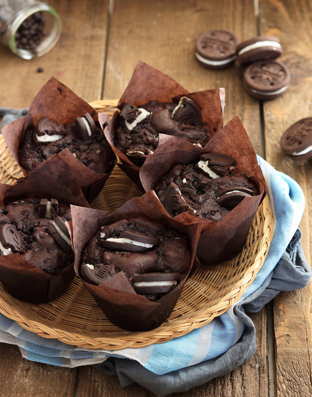 Muffins al doppio cioccolato e simil Oreo - La Cassata Celiaca