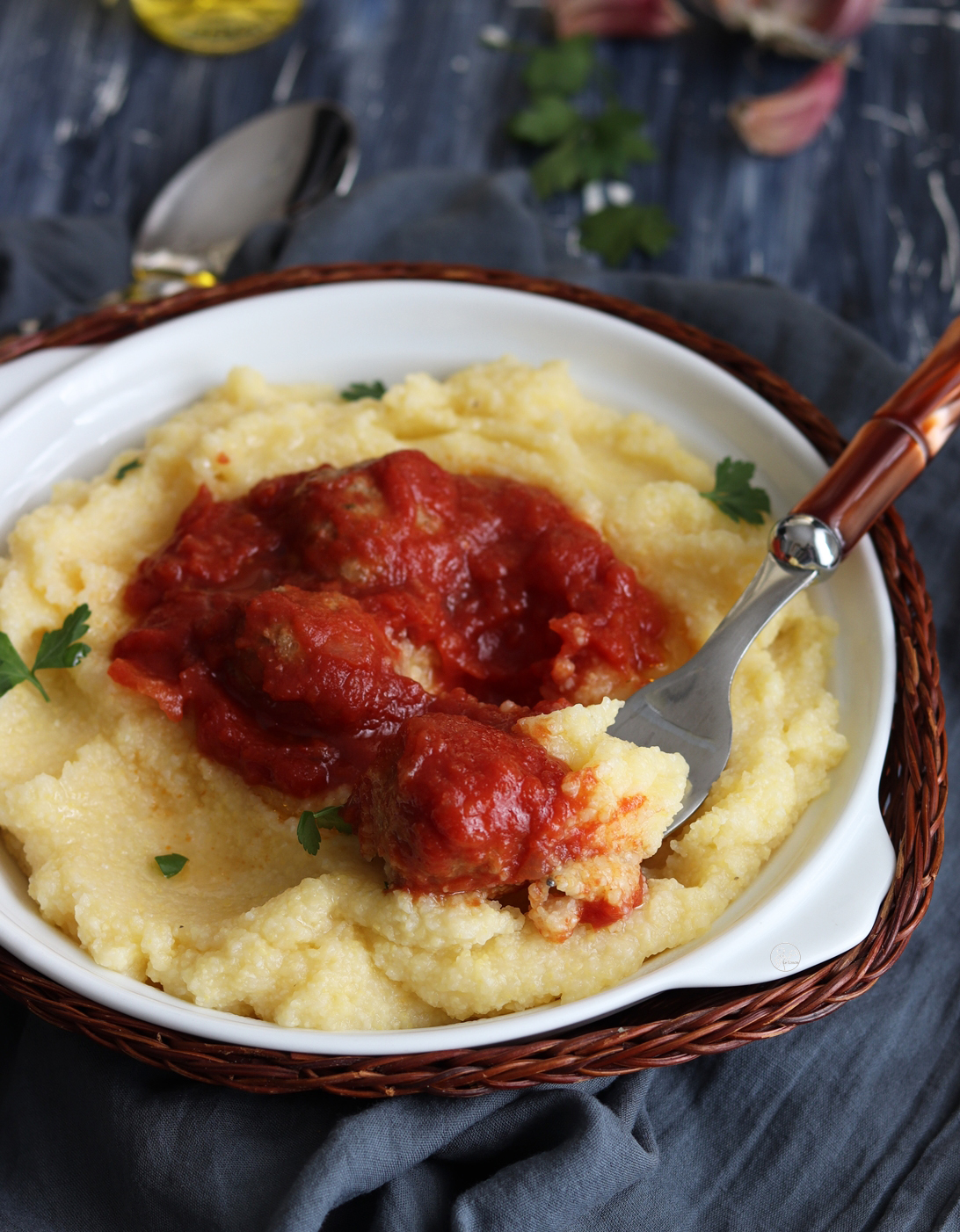 Polenta avec boulettes de viande - La Cassata Celiaca