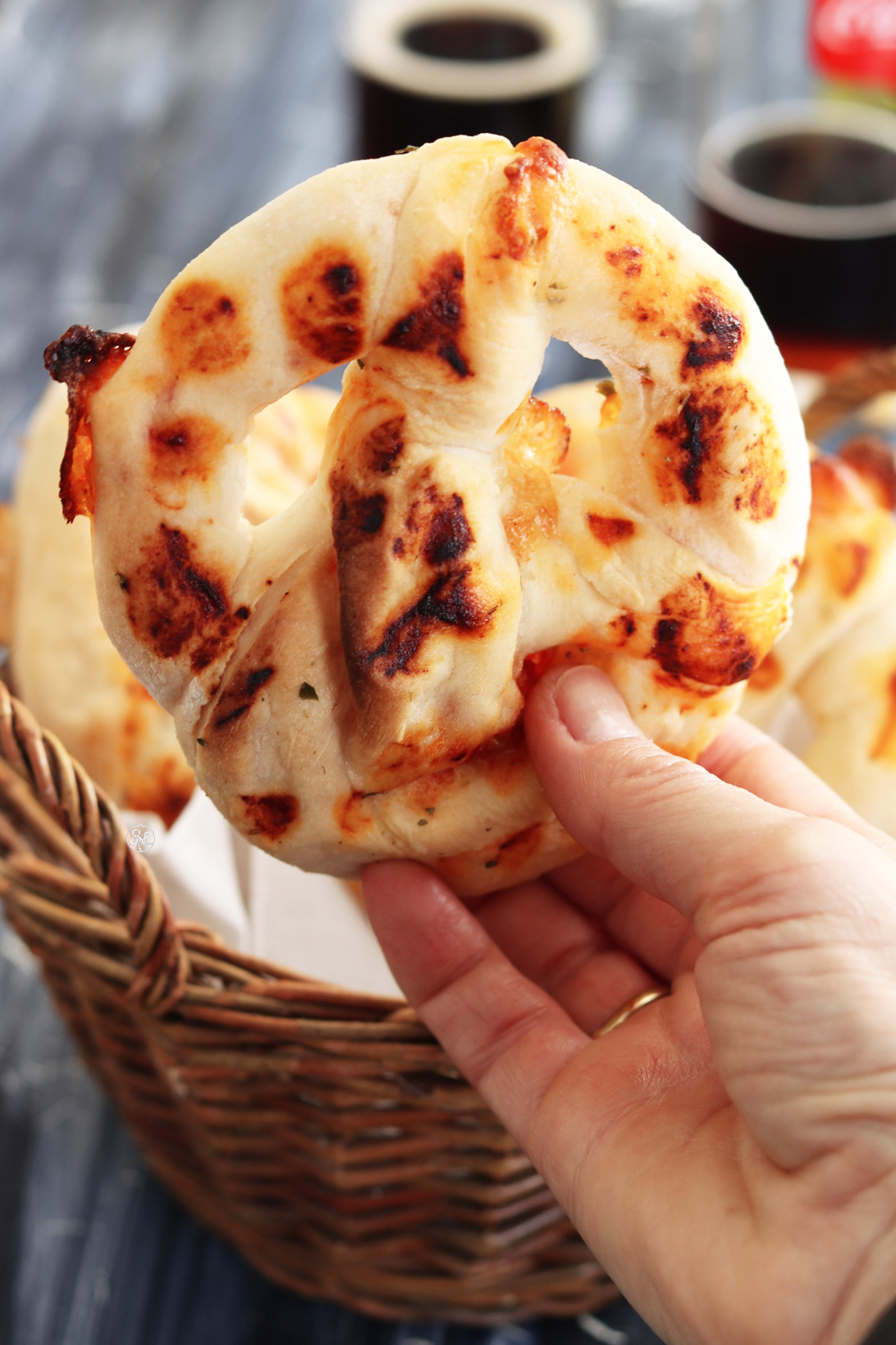 Bretzel pizza senza glutine - La Cassata Celiaca