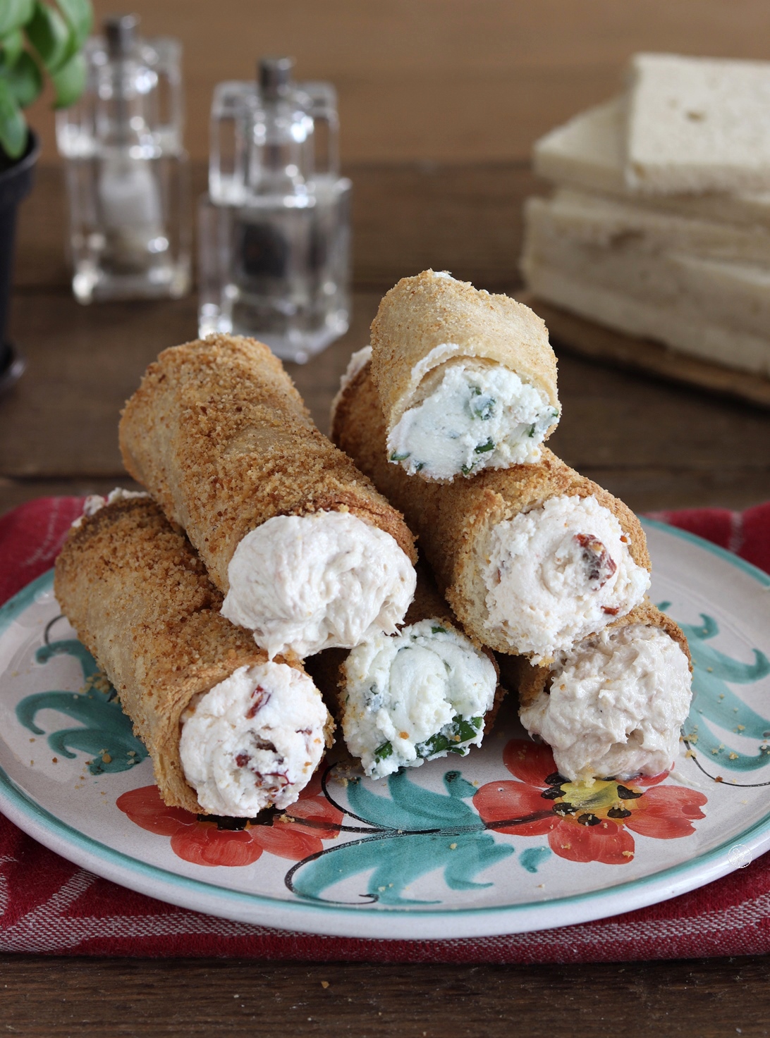 Rotolini di pane senza glutine con crema di formaggio - La Cassata Celiaca