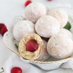 Pasticcini di mandorle e ciliegie senza glutine - La Cassata Celiaca