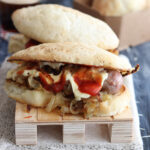 Hot Dog con salsiccia e cipolla senza glutine - La Cassata Celiaca