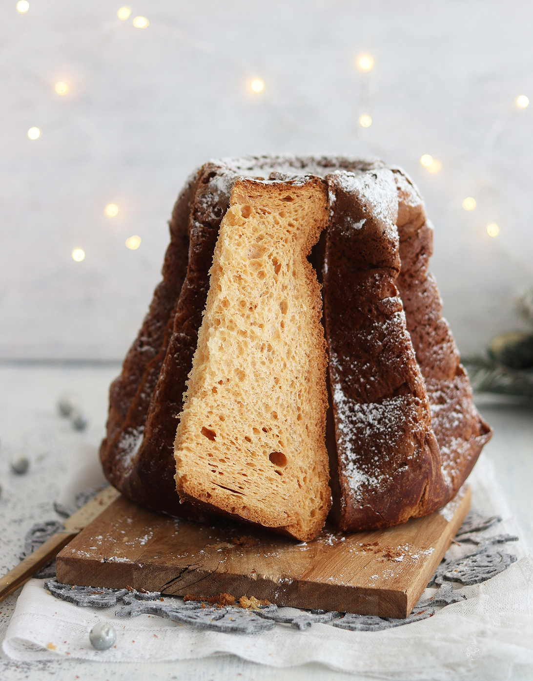 Pandoro classico senza glutine con Miscela grandi lievitati - La Cassata Celiaca Pandoro classico senza glutine con Miscela grandi lievitati - La Cassata Celiaca