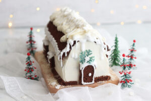 Maison de Noël en gâteau sans gluten - La Cassata Celiaca Maison de Noël en gâteau sans gluten - La Cassata Celiaca