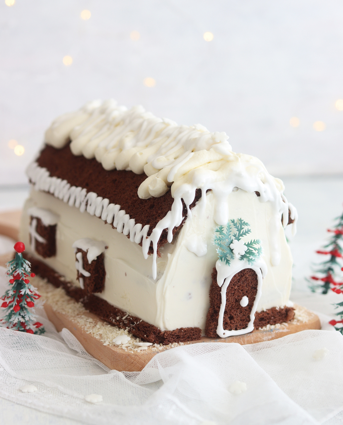 Maison de Noël en gâteau sans gluten - La Cassata Celiaca